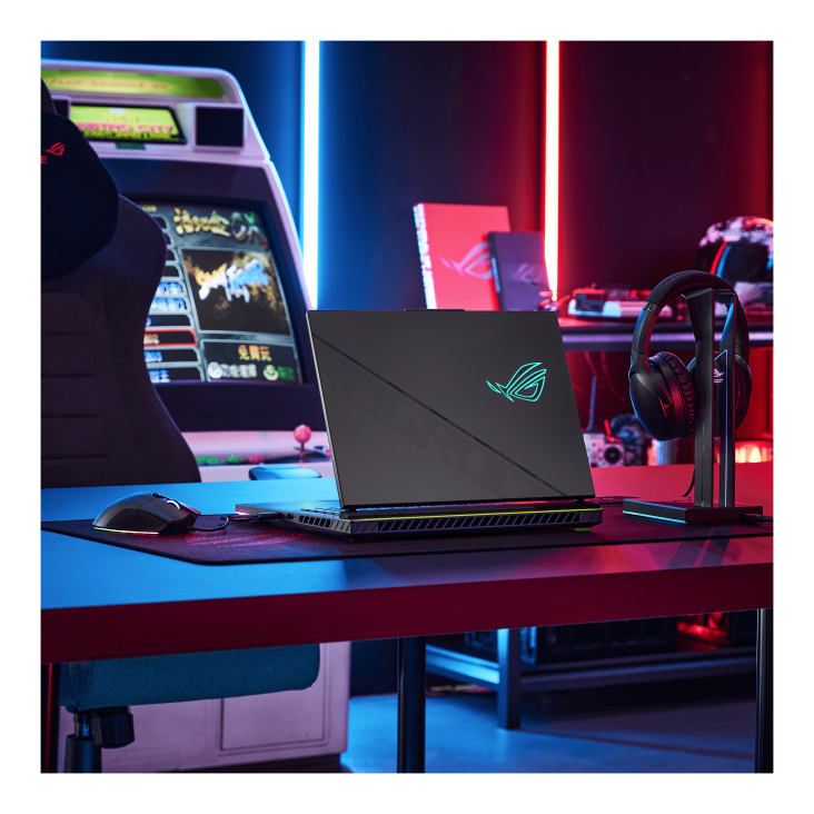 لپ تاپ گیمینگ ایسوس ROG Strix G18 G814JZR (2024)