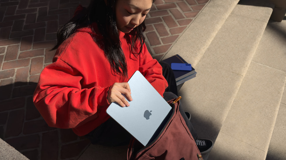 لپ تاپ اپل MacBook Air MC7D4 (2025)